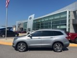 Used 2017 Honda Pilot Touring image 2
