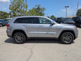 Used 2021 Jeep Grand Cherokee Limited w/ Luxury Group II image 3