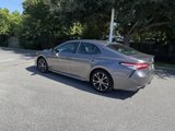 Used 2020 Toyota Camry SE image 3