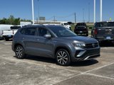 Used 2022 Volkswagen Taos SE image 3