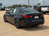 Used 2023 Nissan Altima 2.5 SR w/ SR Premium Package image 4