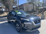 Used 2023 Nissan Rogue SV image 2