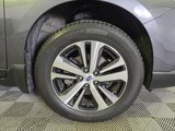 Used 2018 Subaru Outback 2.5i Limited image 3
