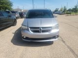 Used 2014 Dodge Grand Caravan R/T image 4