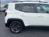 Used 2021 Jeep Renegade Latitude image 4