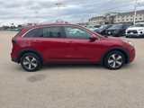 Used 2017 Kia Niro FE image 2