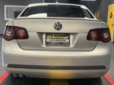 Used 2010 Volkswagen Jetta TDI image 5