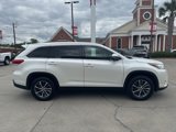 Used 2019 Toyota Highlander XLE image 4