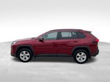 Used 2020 Toyota RAV4 XLE image 2