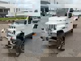 Used 2020 Jeep Gladiator Overland w/ Popular Equipment Package image 2