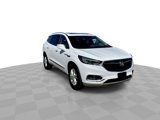 Used 2020 Buick Enclave Essence image 2