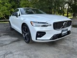 Certified 2024 Volvo S60 B5 Plus image 2