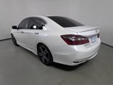 Used 2017 Honda Accord Sport image 5