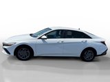Used 2024 Hyundai Elantra SEL image 2