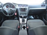 Used 2016 Volkswagen Golf S image 3