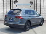 Certified 2024 Volkswagen Tiguan SE image 3