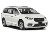 Certified 2022 Chrysler Pacifica Touring-L w/ Uconnect Theater Family Group image 6