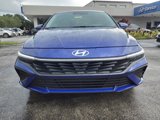 Used 2024 Hyundai Elantra SEL image 3