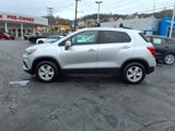 Certified 2020 Chevrolet Trax LT w/ LT Convenience Package image 2