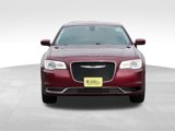 Used 2016 Chrysler 300 Limited image 2