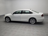 Used 2018 Volkswagen Passat 2.0T SE image 3