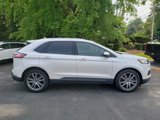 Used 2019 Ford Edge Titanium image 2