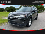 Used 2018 Ford Explorer XLT image 2