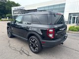 Used 2022 Ford Bronco Sport Outer Banks image 3