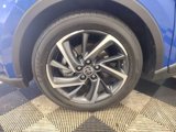 Used 2022 Toyota C-HR Limited image 5