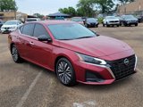 Used 2024 Nissan Altima 2.5 SV image 2