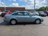 Used 2007 Ford Five Hundred SEL image 2