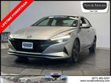 Used 2022 Hyundai Elantra SEL w/ Convenience Package image 4