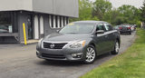 Used 2015 Nissan Altima 2.5 S image 2