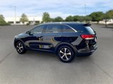 Used 2017 Kia Sorento EX image 3