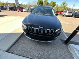 Used 2019 Jeep Cherokee Limited w/ Luxury Group image 2