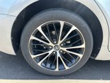 Used 2018 Toyota Camry SE image 5