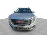 Certified 2024 GMC Terrain SLE w/ Driver Convenience Package image 3