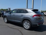 Used 2022 Volkswagen Atlas Cross Sport SE image 4