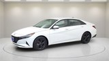Used 2021 Hyundai Elantra SEL image 3