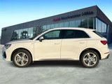 Used 2024 Audi Q3 2.0T Premium w/ Convenience Package image 2
