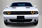 Used 2023 Dodge Challenger SXT image 2