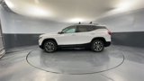 Used 2020 GMC Terrain SLT w/ Preferred Package image 2
