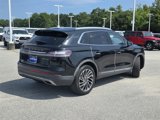 Used 2019 Lincoln Nautilus Reserve image 5
