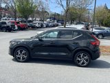 Certified 2024 Volvo XC40 B5 Core image 3