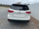 Used 2019 Toyota Highlander LE image 4
