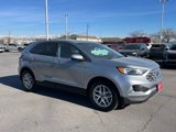 Used 2022 Ford Edge SEL image 2