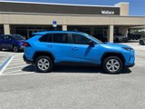 Used 2020 Toyota RAV4 LE image 5