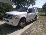 Used 2011 Ford Expedition XLT image 2