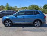 Used 2018 Volkswagen Tiguan SEL Premium image 2