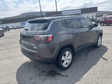 Used 2022 Jeep Compass Latitude w/ Convenience Group image 3